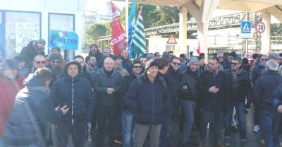 manifestazione-degli-operai-chimici