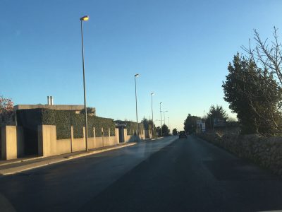 Luci accese anche di giorno a Ragusa