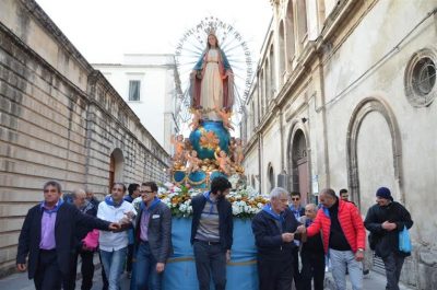 Madonna della Medaglia 2016 la processione